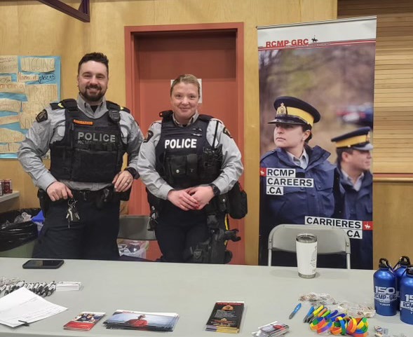 Recently Ross River and Faro RCMP officers were able to connect with 109 people at the career fair including around 40 youth. Would you like to learn more about the job opportunities available in the RCMP? rcmp-grc.gc.ca/en/careers