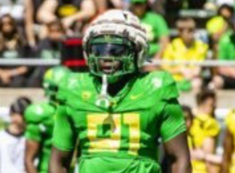 Oregon defensive lineman Johnny Bowens entered the portal. He was a four-star recruit in the class of 2023