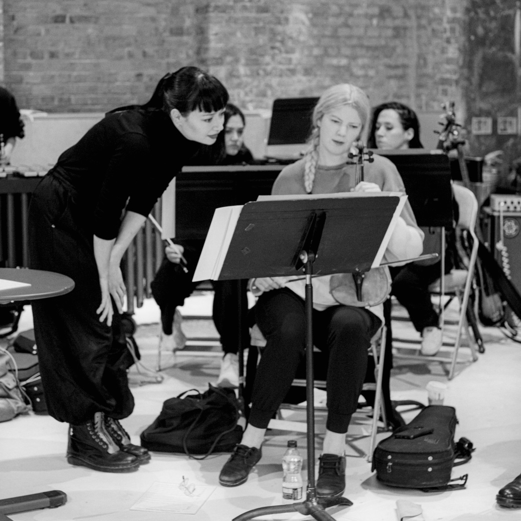It was such a treat to hear composer @LucindaChua in rehearsal with the @LCOrchestra

The live show is this Thursday at Milton Court @BarbicanCentre

#composeragency #musicpublishing