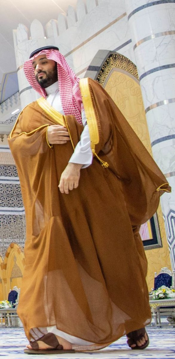 عاجل: #ولي_العهد يكتسح عالميًا.. الأمير #محمد_بن_سلمان أقوى قائد وزعيم في الشرق الأوسط ، والرابع على مستوى العالم. (موقع إنسايدر مونكي الأمريكي المتخصص في التصنيفات والتحليلات) -