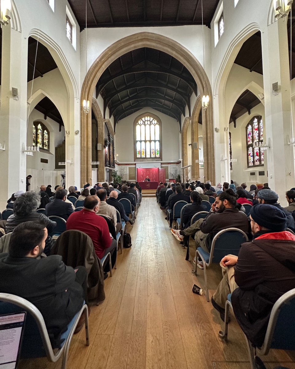CMC_Cambridge's tweet photo. The 26th instalment of our #ParadigmsofLeadership lecture series focused on Abdulrahman Wahīd al Dākhil, a 20th Century Javanese Muslim Scholar. Thank you to all those who joined us!
🎥 Stay tuned for the release of the full lecture https://t.co/NH0NUAnN8g