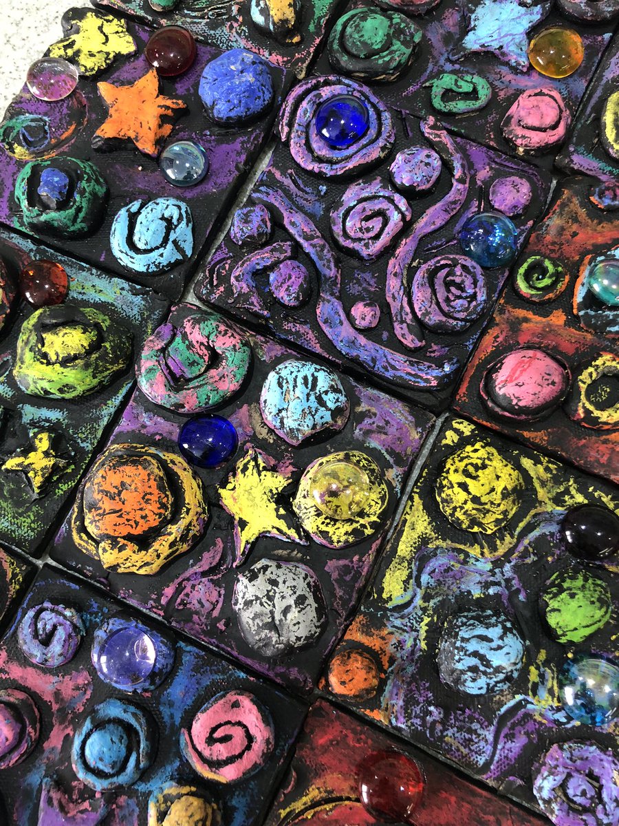 StGabsJuniors's tweet photo. Year 3 went to infinity and beyond in Art. Excellent art ceramics on their topic Space ☄️🪐🌌 @StGabrielsNews #JuniorArt #artceramics #space https://t.co/ORcZJKtjT6