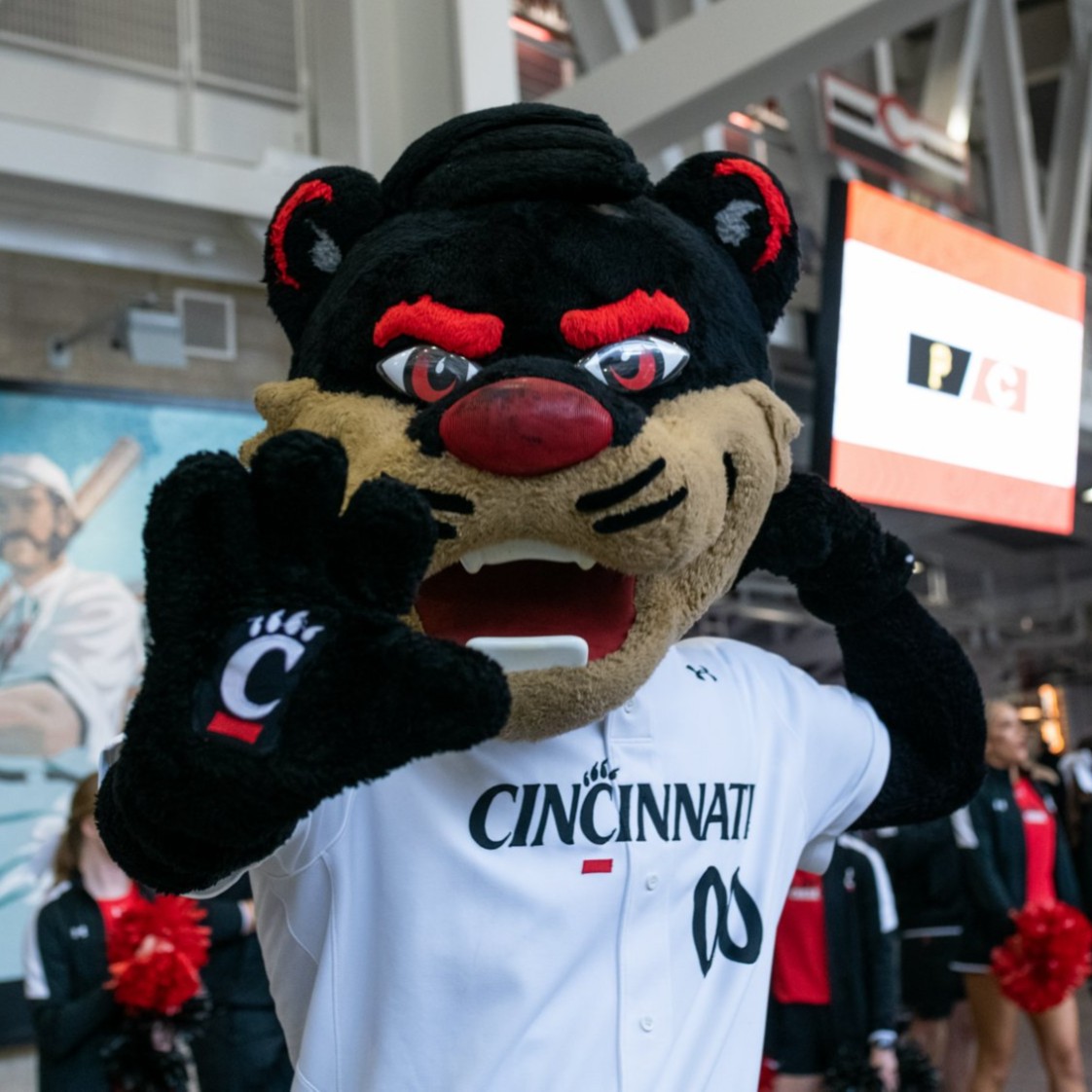 Bearcats at the Ballpark is THIS Saturday! Have you gotten your tickets yet?⚾🚩 Tickets: alumni.uc.edu/reds