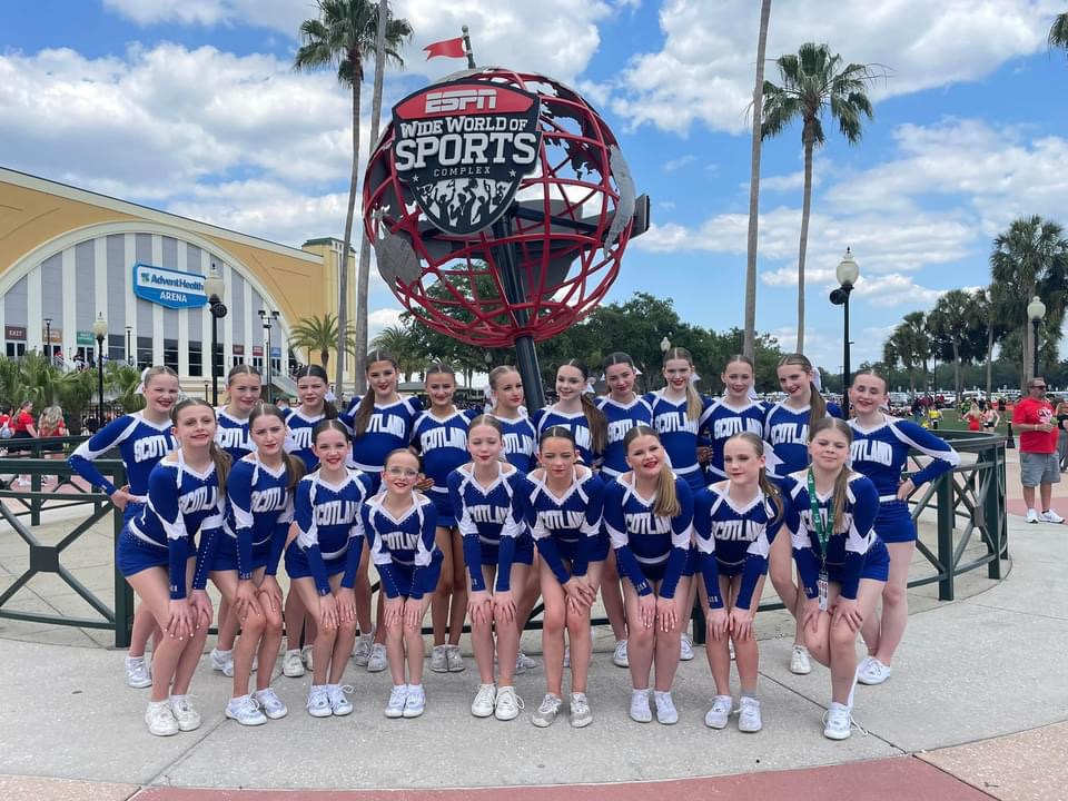 International Day of Dance 2024 Big shout out to Skye's Emma and her teammates, who managed to secure 5th place at the ICU World Cheerleading Championships in Florida as part of Team Scotland. A fantastic achievement in a competitive field. 💜🇺🇸🏴󠁧󠁢󠁳󠁣󠁴󠁿
