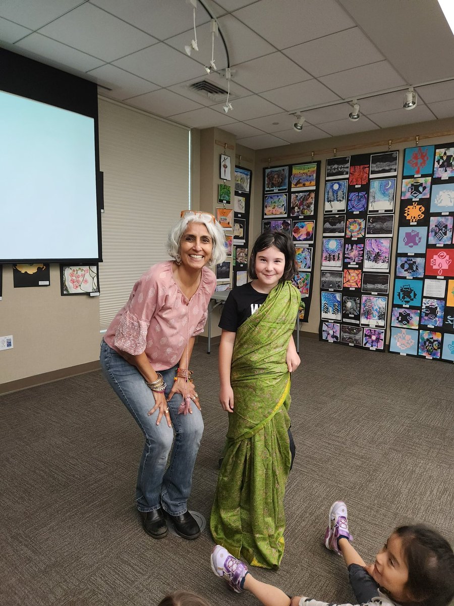 Thank you to Librarian Terri Jersey ( see her rockin’ the sari!) of @HenHudLibrary and Be Yourself Bookshop for inviting me to share MY PAATI’S SARIS with the Montrose community! I love sharing my love of saris, my Indian heritage and my books with readers of all ages! #pbs