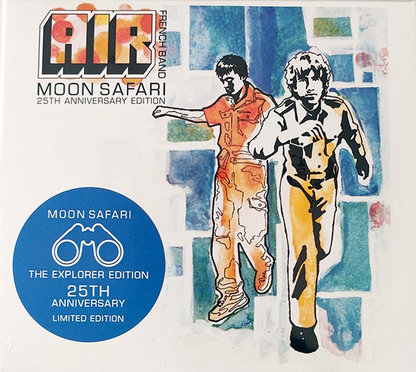 Check out SDE's review of the Dolby Atmos Mix of @airofficial's 'Moon Safari'. This immersive mix is available on blu-ray that forms part of the 25th anniversary 3-disc set > bit.ly/49Zqpow