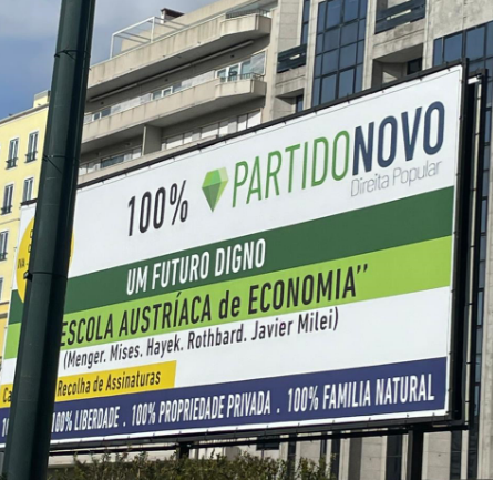 Mientras tanto, una calle perdida en Lisboa: 

'Escuela austríaca de Economía' (Menger, Mises, Hayek, Rothbard, Javier Milei)

Fenómeno barrial