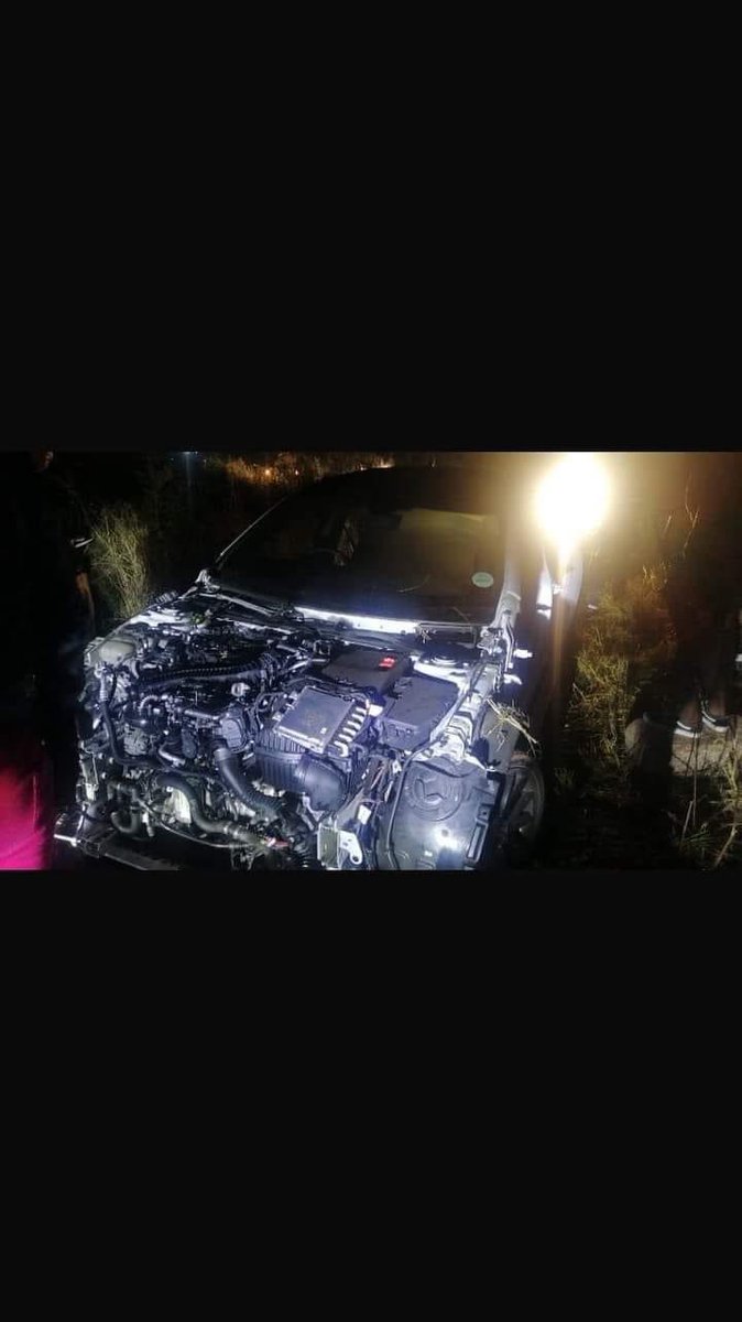 Mercedes Benz hijacked in  Sebokeng, Gauteng. 

Female driver and her children taken captive but released a short while later. 

Car found stripped.

#CrimeWatch