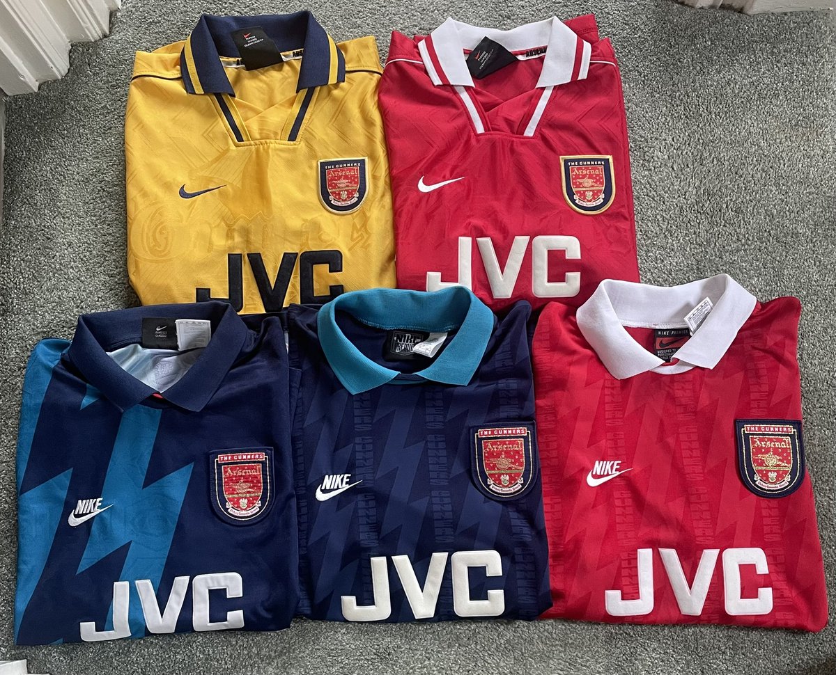 1994 home shirt, Large🔴 1994 away shirt, Medium🔵 1995 away shirt, Large🔵 1996 home shirt, XL 🔴 1996 away shirt, Large 🟡 All are mint condition, logo ‘Gunners’ and ‘Arsenal’ on the back are flawless! £160 each for these as for the condition! @_FullKitWankers @shirt_x