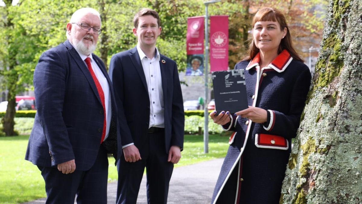 University of Galway triumphs at Education Awards - galwaybayfm.ie/?p=162136