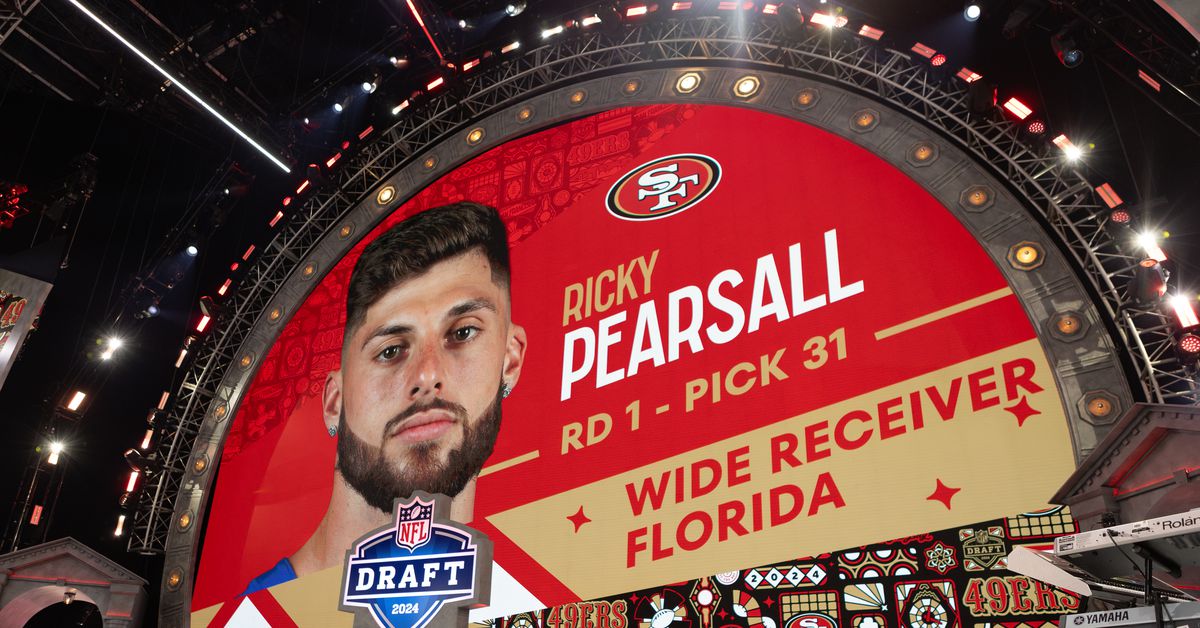 ‘You’re getting a workhorse’ - Watch every Niners 2024 pick receive the draft room call trib.al/urfevgG