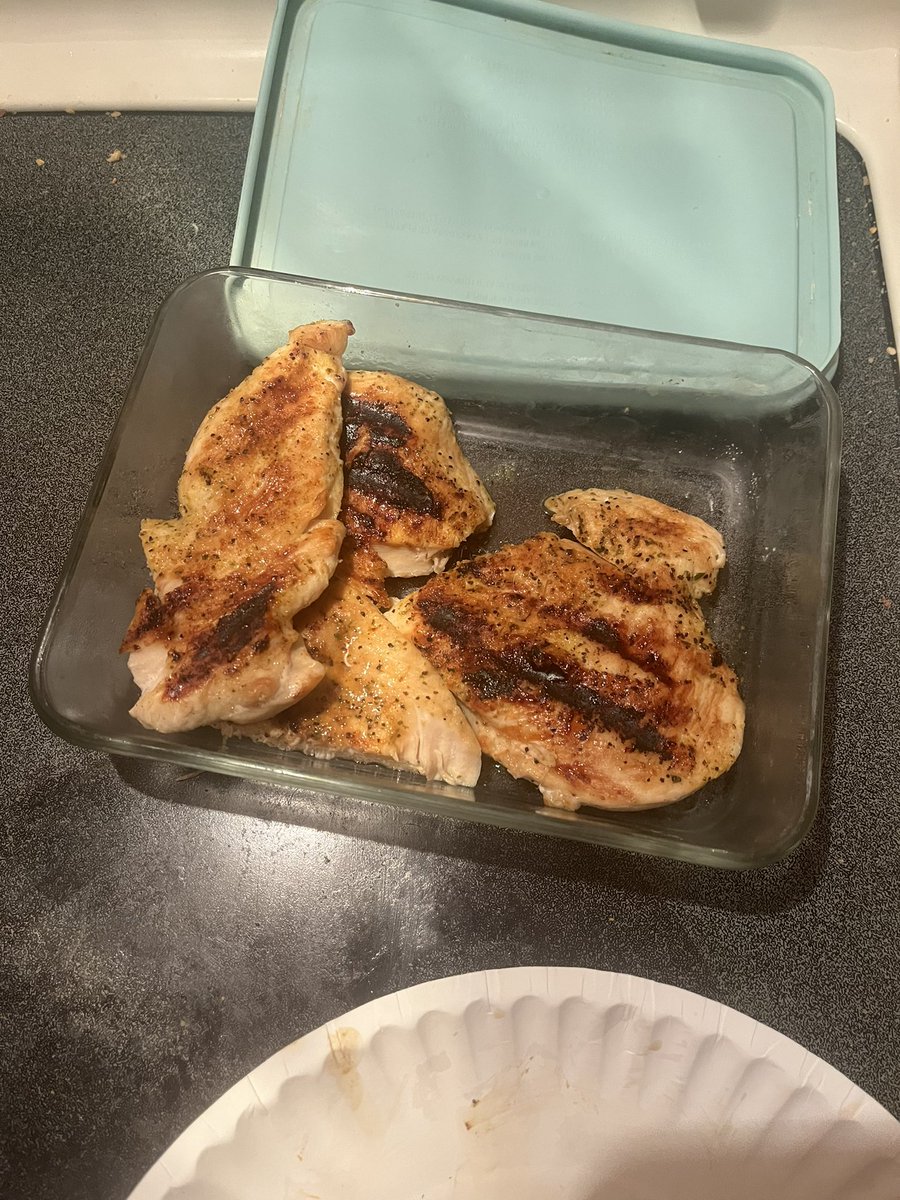 Until @jakepaul can make chicken look this good, George Foreman will forever be the greatest. @GeorgeForeman
