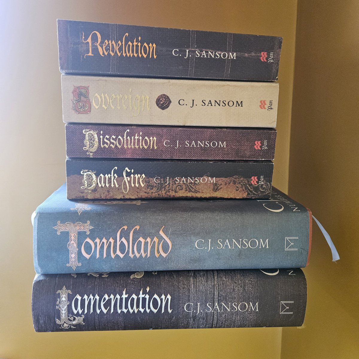 Huge fan of CJ Sansom so am incredibly sad hearing today's news 

So many happy hours spent in the company of Matthew Shardlake 

Thank you 💔