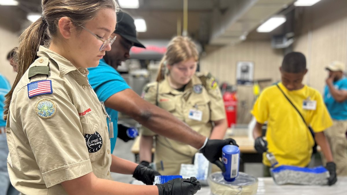 Ingalls Shipbuilding division hosted an inaugural Scout merit badge day, fostering the next generation of leaders while nurturing the values of hard work, dedication, commitment, and community engagement, shared by both shipbuilding and Scouting. hii.com/news/hii-ingal…