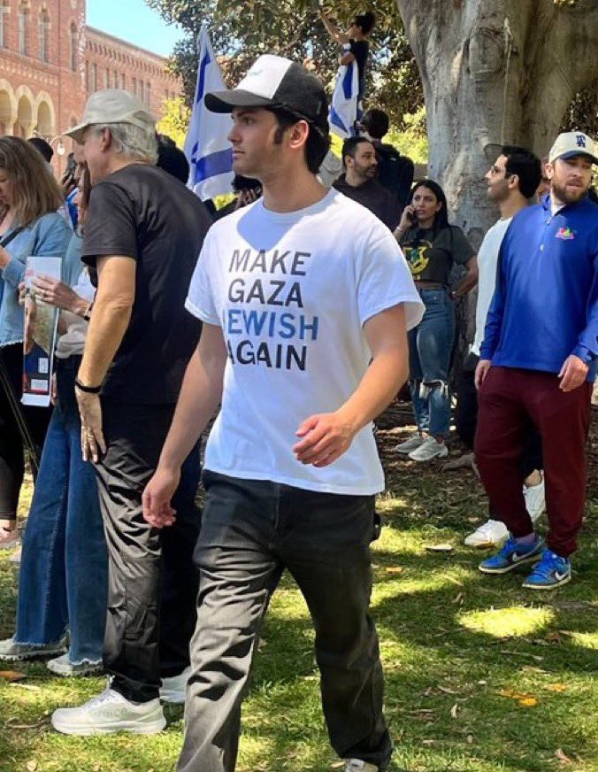 🚨🇮🇱 When I lived in Los Angeles, this ZIONIST’S current girlfriend cheated on him with me. I had no idea she was dating him, but find it funny now.