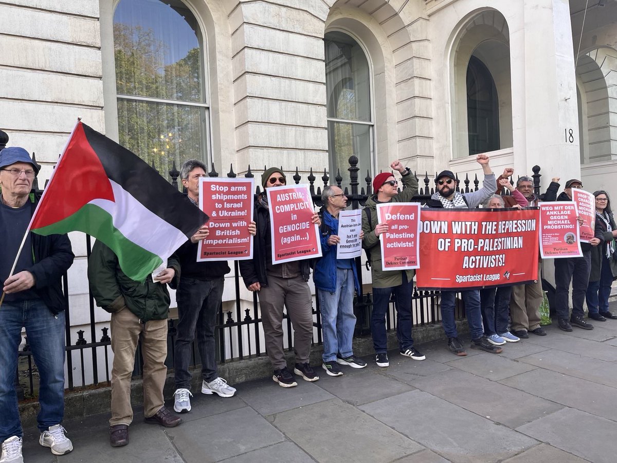 Defend Michael Probsting, Alex and Sonja against the Austrian state! Down with repression of pro-Palestinian activists! @PDCBritain @PSCupdates @revcommunists #palestine #freepalestine #austria #GenocideByIsrael #london #protest #protestforPalestine