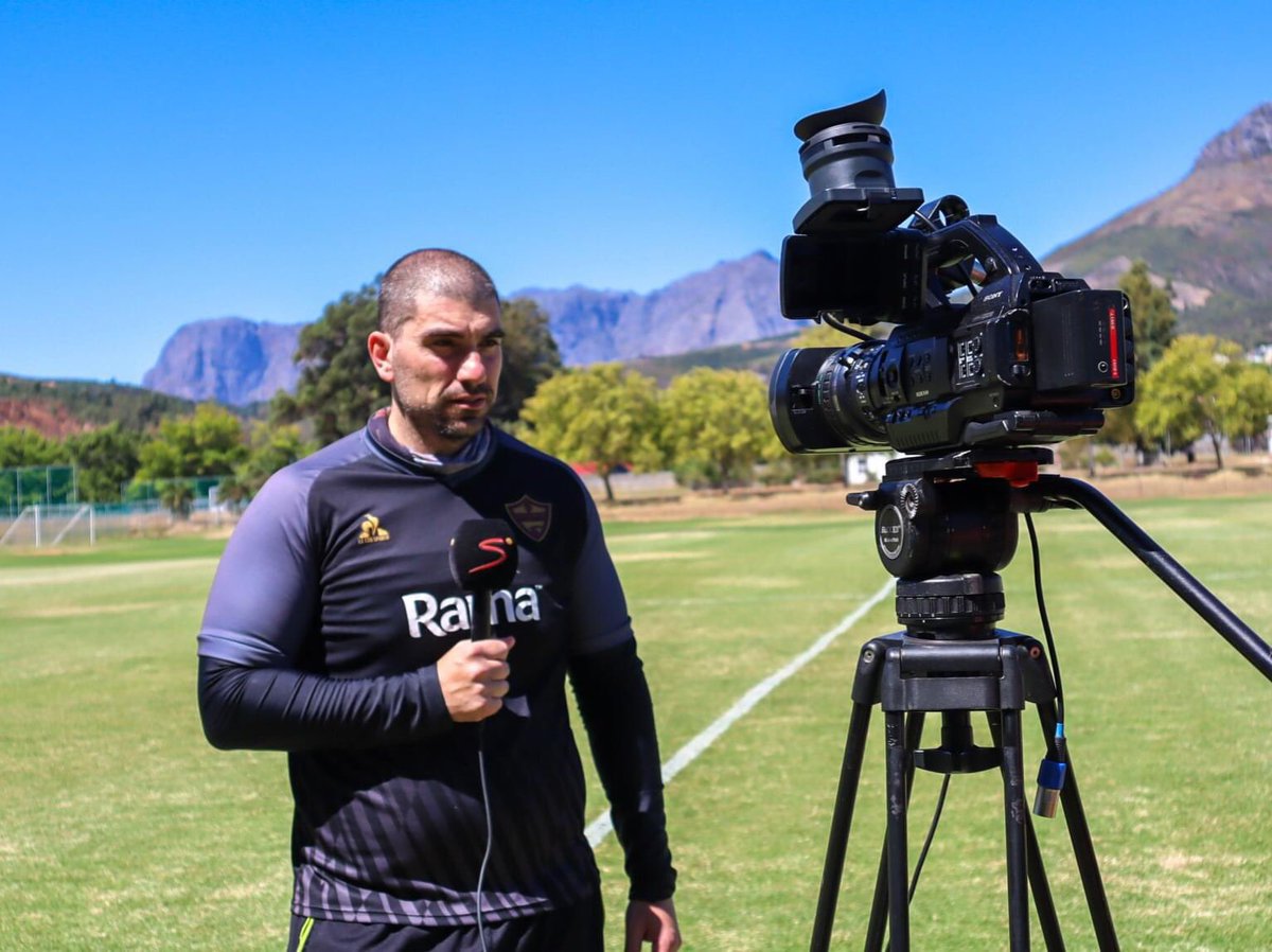 Sinethemba Makonco (@makonco_m) on Twitter photo PROPER DEVELOPMENT ‼️
🍇 <a href="/StellenboschFC/">Stellenbosch FC</a> — won DDC league in 2022.
Half of that squad is with the senior side, they won #CarlingKnockoutCup and they in contention for CAF inter-club spot.
Evangelos Vellios is the master chef 👨🍳 👨🍳
#GcwalaNgeNewGeneration | #DStvPrem PROPER DEVELOPMENT ‼️
🍇 <a href="/StellenboschFC/">Stellenbosch FC</a> — won DDC league in 2022.
Half of that squad is with the senior side, they won #CarlingKnockoutCup and they in contention for CAF inter-club spot.
Evangelos Vellios is the master chef 👨🍳 👨🍳
#GcwalaNgeNewGeneration | #DStvPrem