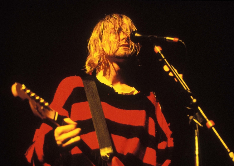 hourly kurt cobain (@hourly_cobain) on Twitter photo 2024-04-30 04:00:01