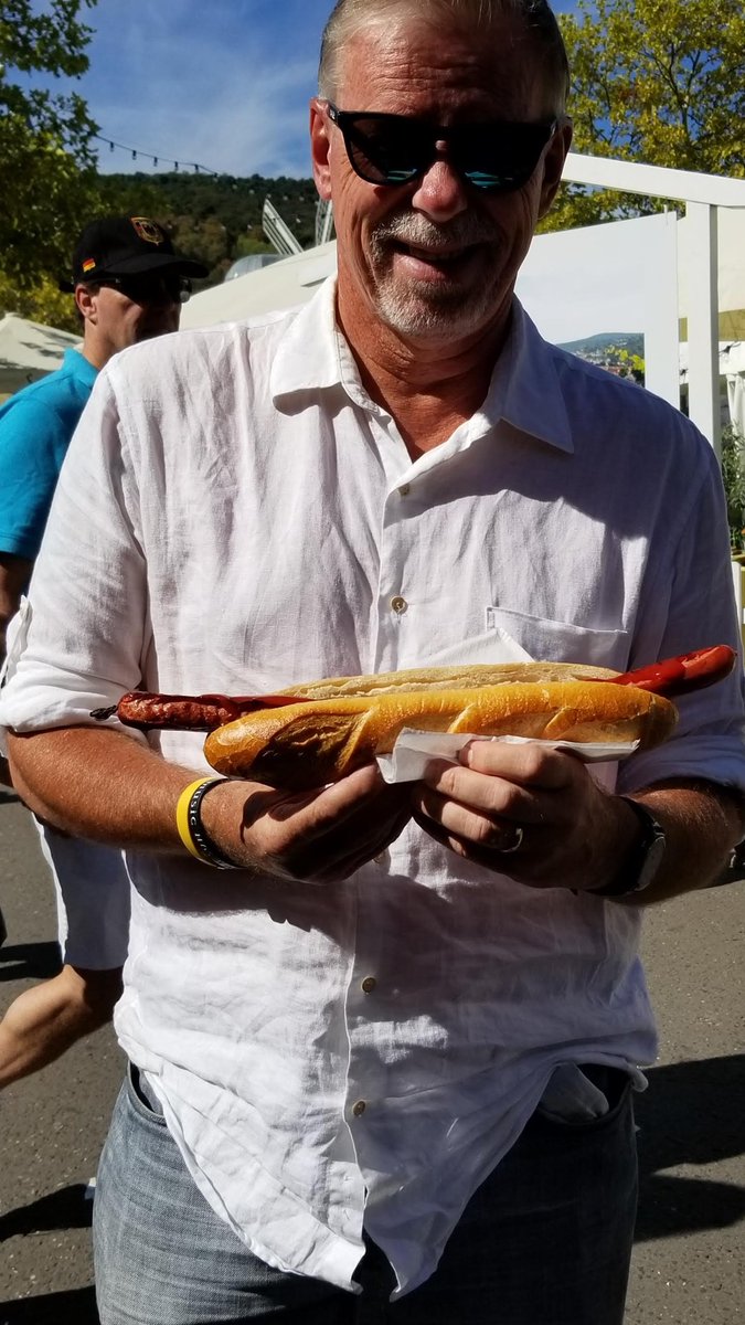 Now that is a bratwurst!!!