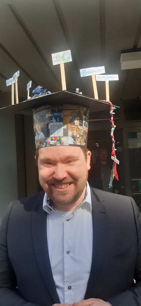 One more HEIBRiDS PhD researcher can call himself Dr. from today. Gregor Pfalz defended successfully his thesis at the University of Potsdam on: 'Advancing Knowledge of Arctic Lake System Dynamics:
A Data-Driven Perspective on Spatiotemporal Patterns'. Congratulations!