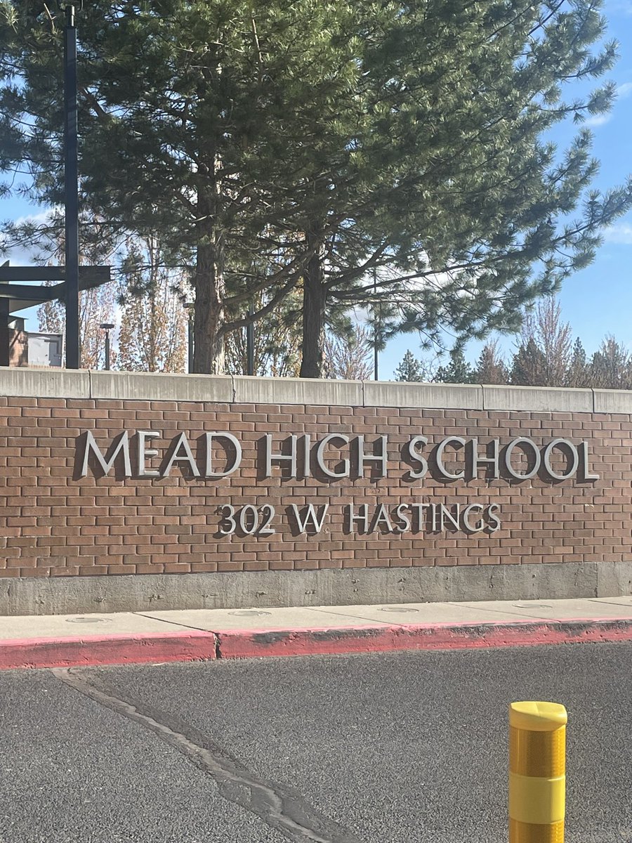 Huge shoutout to <a href="/CoachStamps49/">Keith Stamps</a> at Mead! Thanks for letting me come by this morning! Some studs rolling through those halls! Good luck to <a href="/PantherMead/">Mead High School Panther Football</a> this fall! <a href="/MonTechFootball/">Montana Tech Football</a>