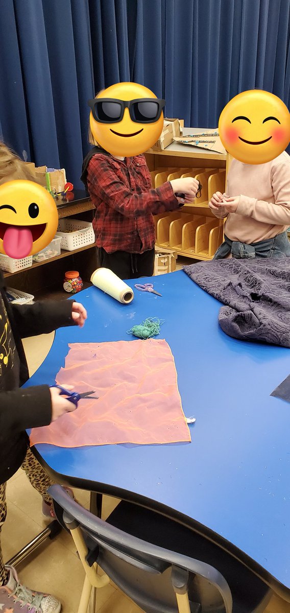 mjhalterCBE's tweet photo. Today we got some time in the maker space to explore some new tools altogether. https://t.co/Wtschbunmc