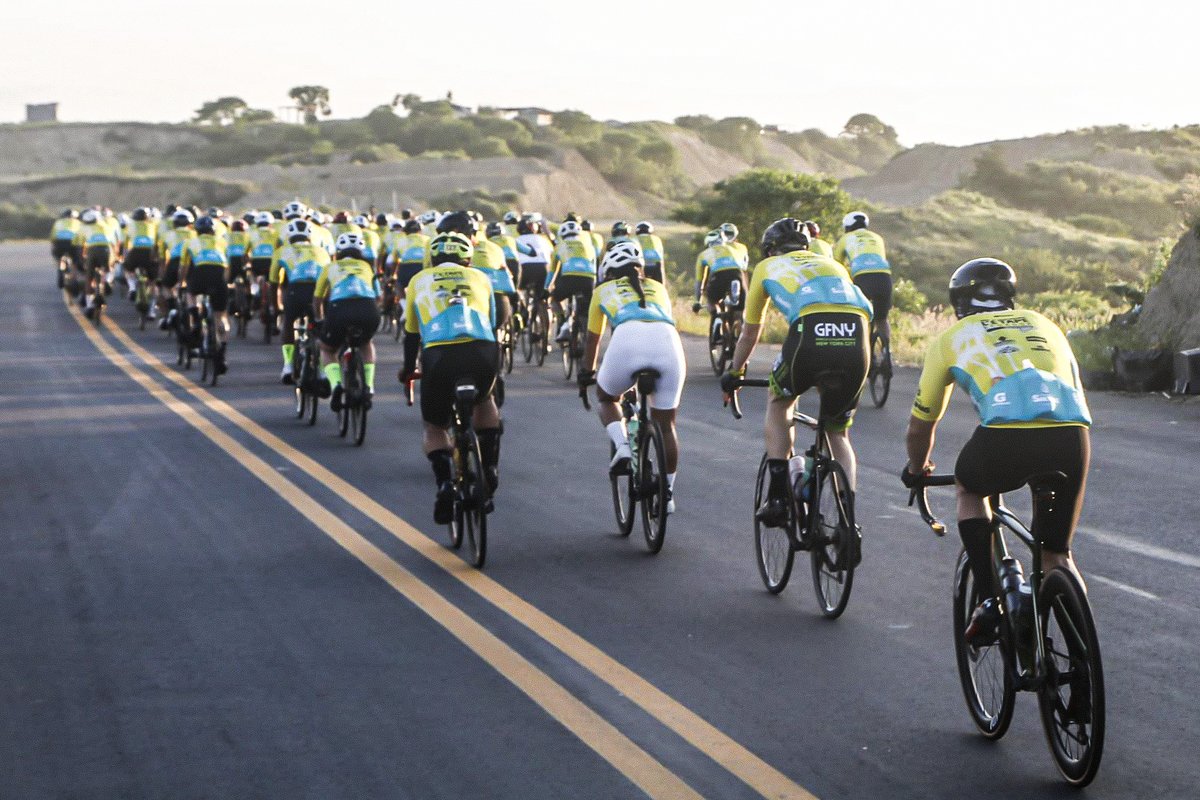 SalinasMagazine's tweet photo. Les compartimos lo que fue la tercera edición de L’Étape Ecuador by Tour de France en #Salinas 🔥🚴‍♂️🏅🏆😎

(📷: #PVSports) https://t.co/CKltFJz8qV