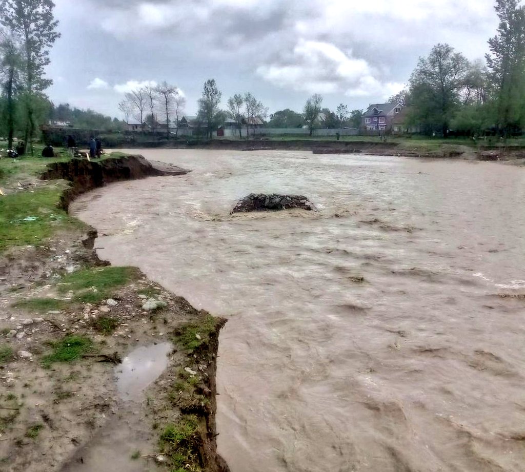 Numerous alarming videos showing landslides and floods are being shared from different places such as Uri, Handwara, Poonch, etc. I urge everyone to offer help to those affected during these tough times. Authorities should relocate people to safer areas and inform them