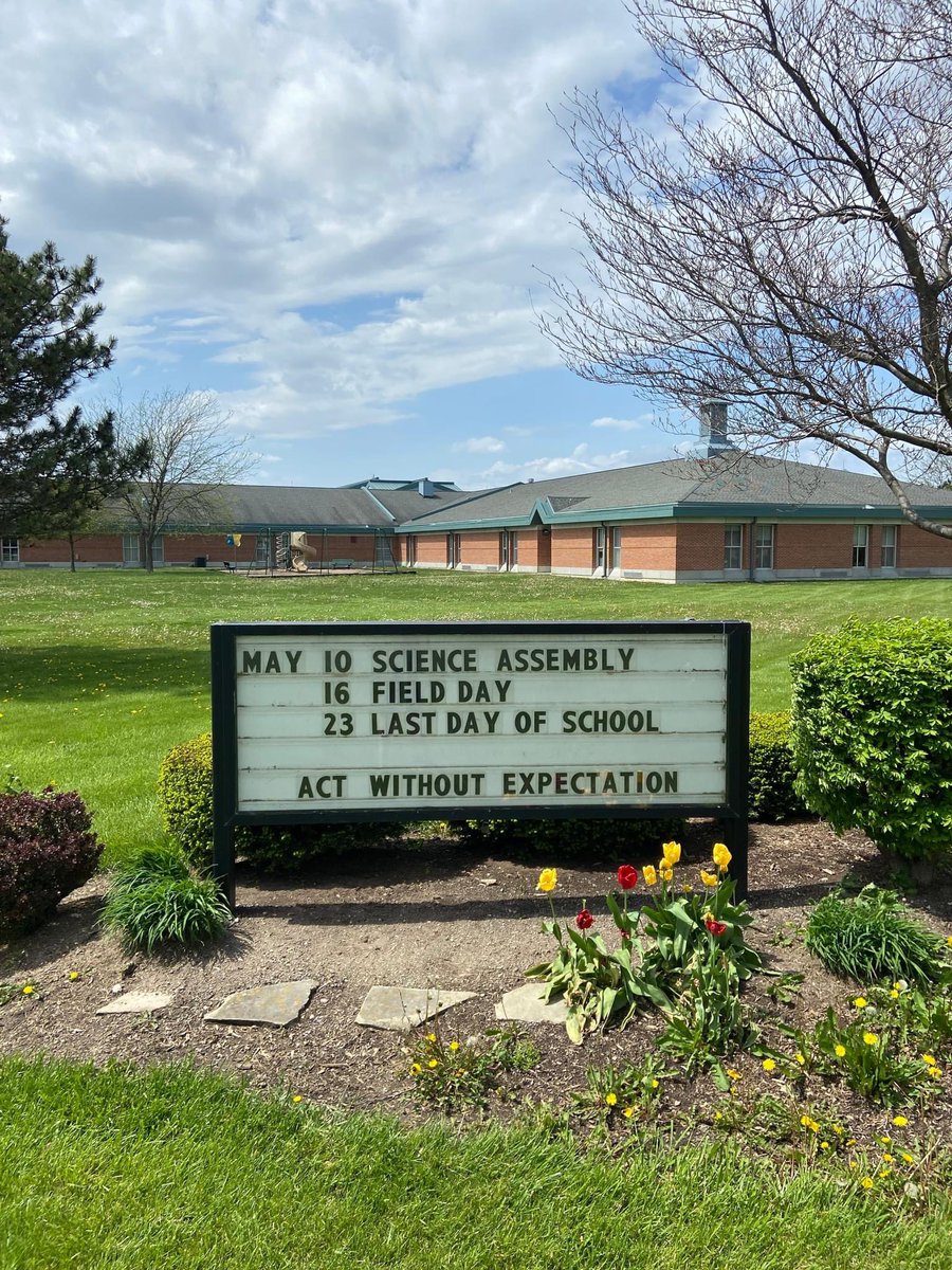 You’re invited to our monthly meeting on May 1st at 6pm in the school library.  This is the last meeting for this school year. 

We will discuss: Need for 2024-25 Volunteers 
Chipotle dine out, Bookfair, Donuts, Flowery delivery day,Teacher Appreciation Week,Science Assembly