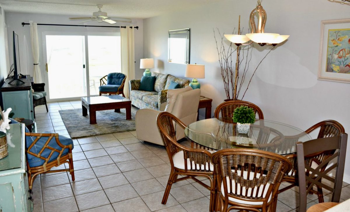 ☀️ This is a beautiful 2 bedroom 2 bathroom condo located on the ground floor at the El Matador Resort. Unit 311 sleeps up to 6 people! 

📞 Call us: 850-244-1134 
💻 Visit our Website: AJHRentals.com
#florida #panhandle #okaloosaisland #vacation #beach #travel #summer