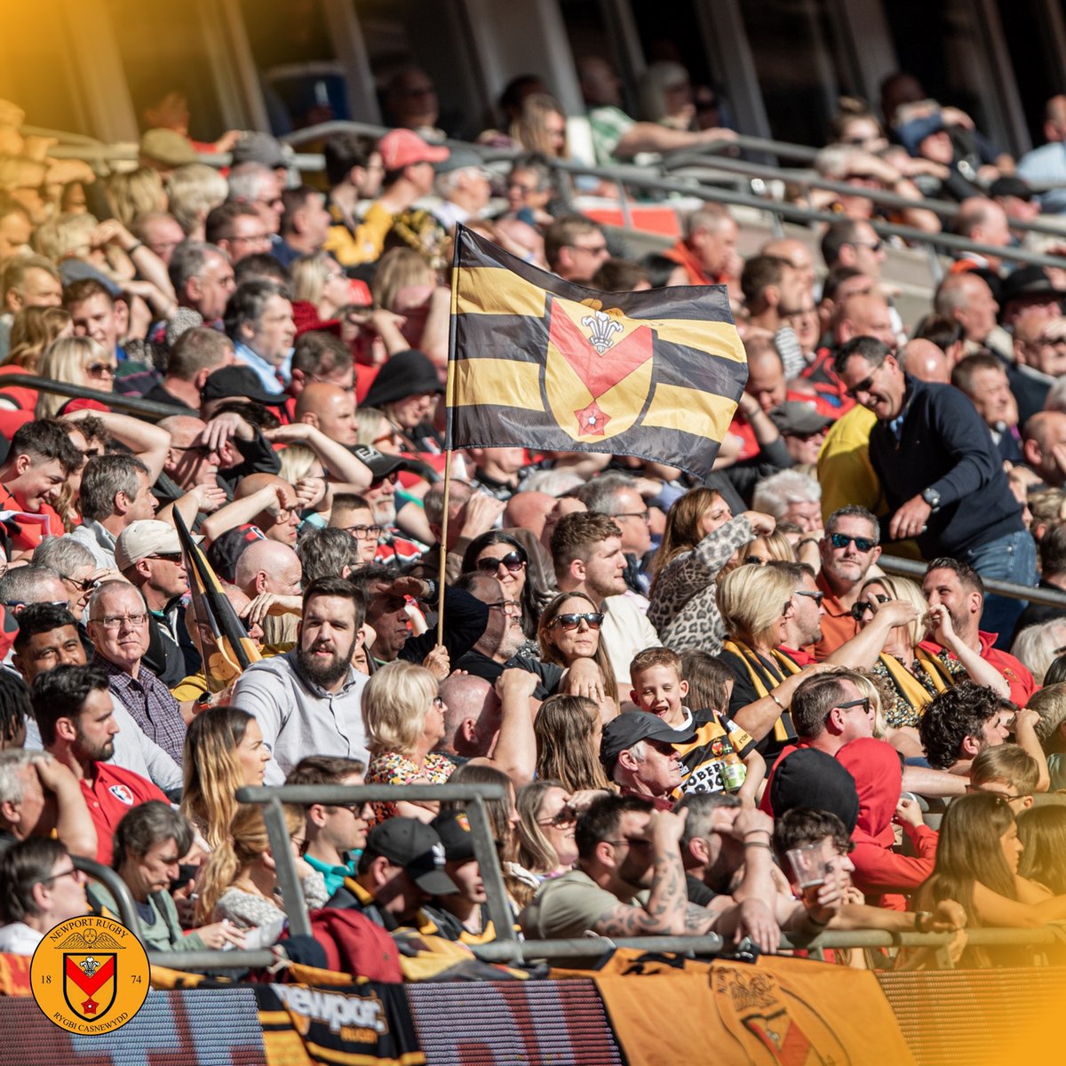 With a big crowd expected at Newport Stadium on Saturday, supporters are urged to buy their tickets online in advance! Head to blackandambers.co.uk/tickets to secure your seats and avoid disappointment 😎

📸 Simon Latham

#COTP #YmlaenCasnewydd