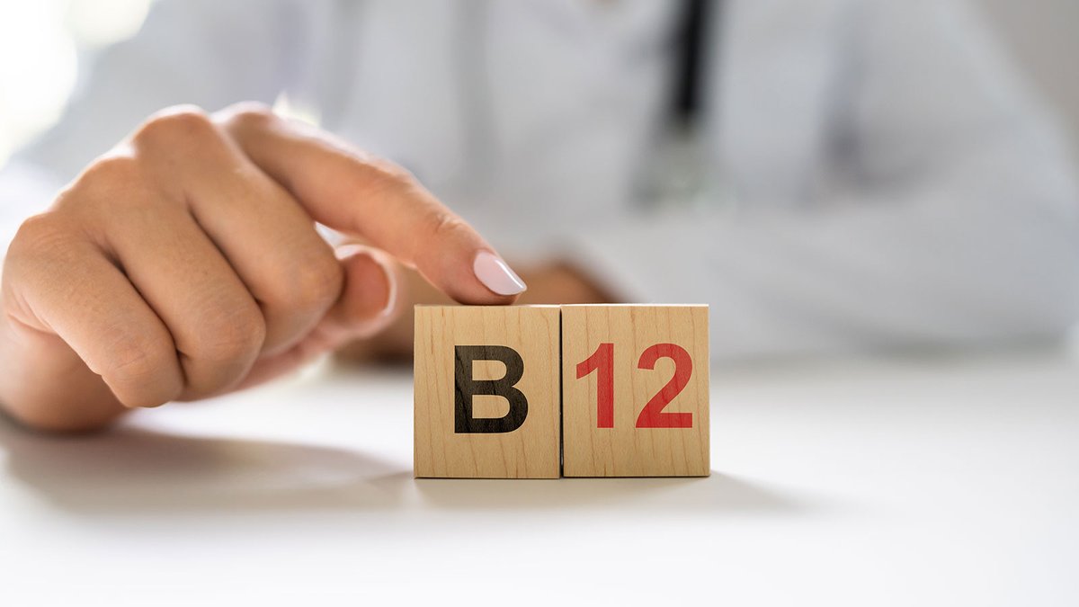 Uzmanlar, 'Vitamin B12 tedavisinin kilo aldırdığı iddialarına da cevap vererek, Kobalaminin insan vücudunda üretilmediğini ve dışarıdan alınması gerektiğini belirtiyorlar.' haber.com/saglik/b12-vit… #haber #sondakika #B12vitamini #vitamin #kiloalma #sağlık