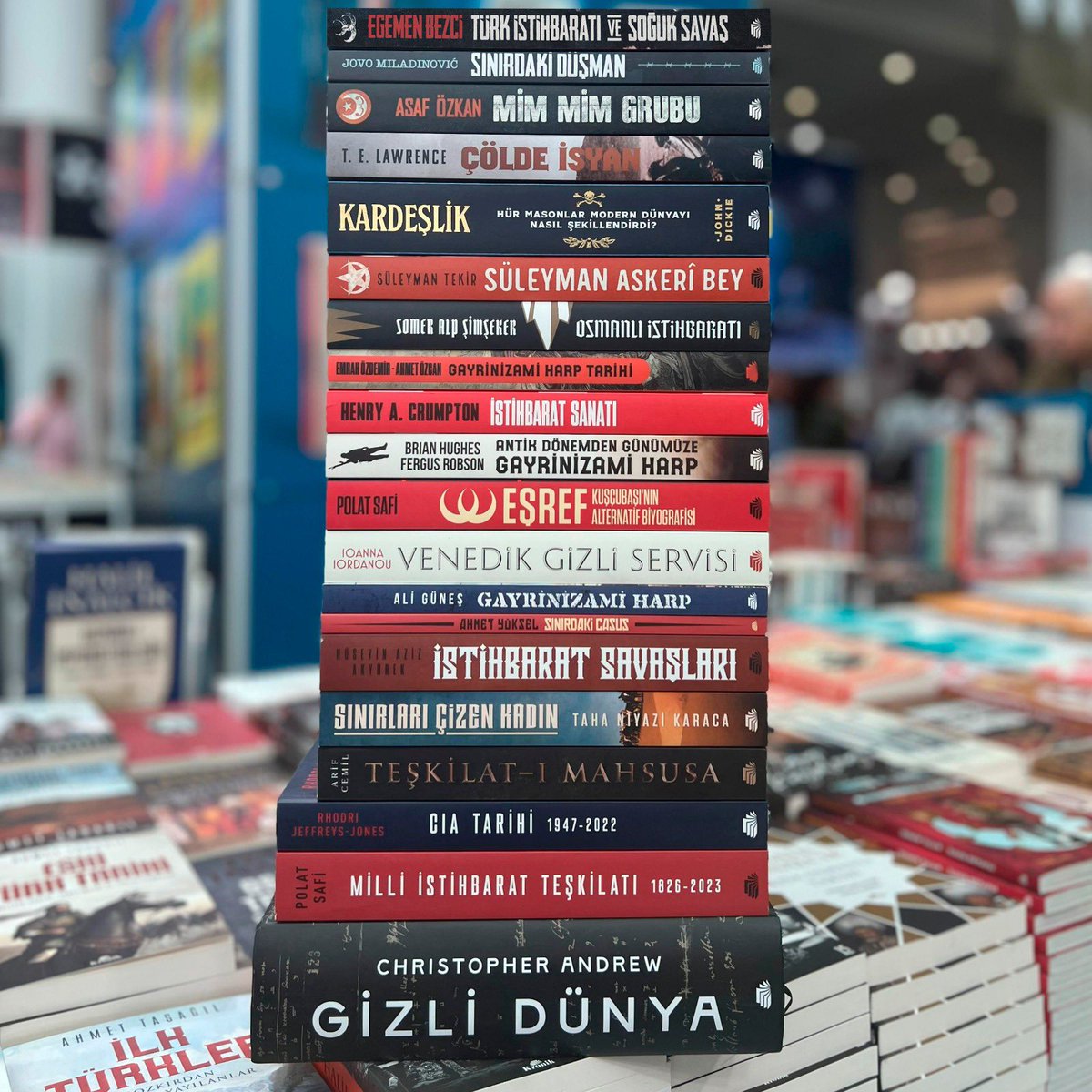 Gizli Teşkilatlar Serisi, tekmil çalışmalarıyla Ankara Kitap Fuarı’nda!