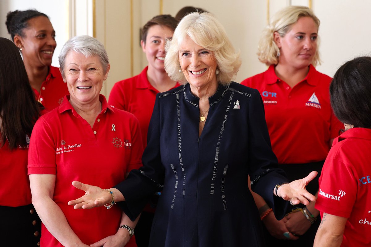 NEW: Today, The Queen hosted the ‘Maiden’ yacht crew at Clarence House to congratulate them on their unprecedented win of the Ocean Globe Race. (📸 @RoyalFamily)