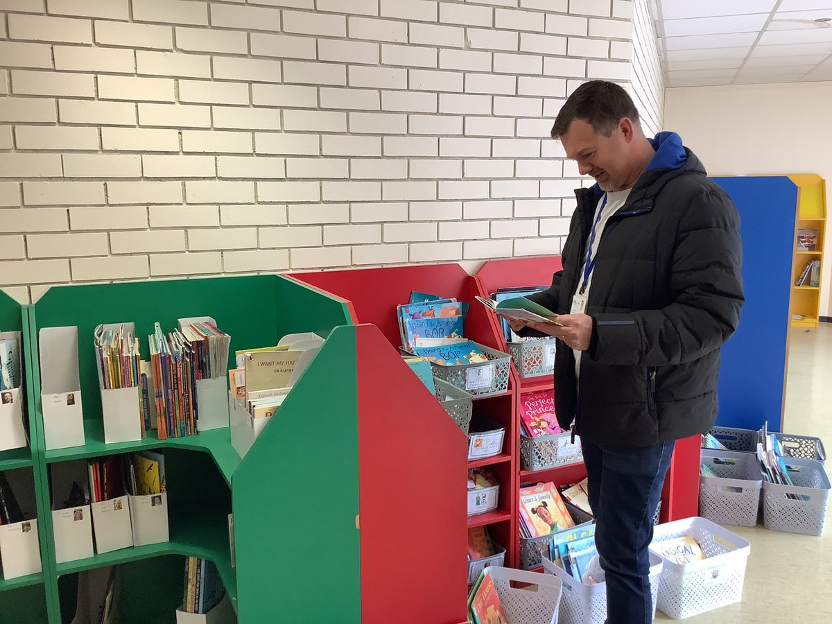 We loved welcoming our Trust Advocate Mr James to school for a visit- he was very impressed with our recent addition of new books to our popular library! @embarkfed