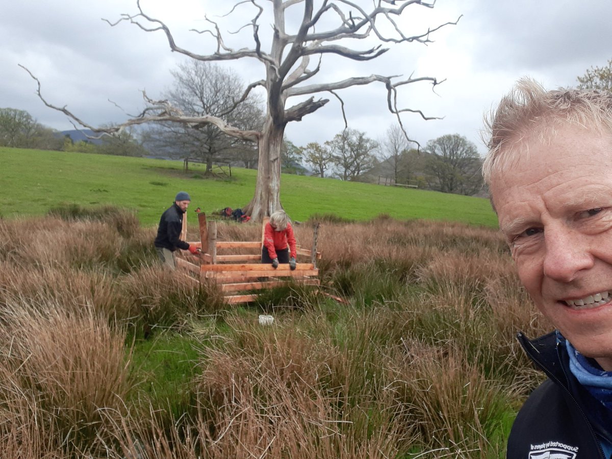 We love our wood pasture to get there we need tree guards! Out with volunteers this morning creating lovely larch railed chestnut posted cages for later planting with oak, aspen, hazel and crab apple - our old trees need friends! @CactusTreeGuard