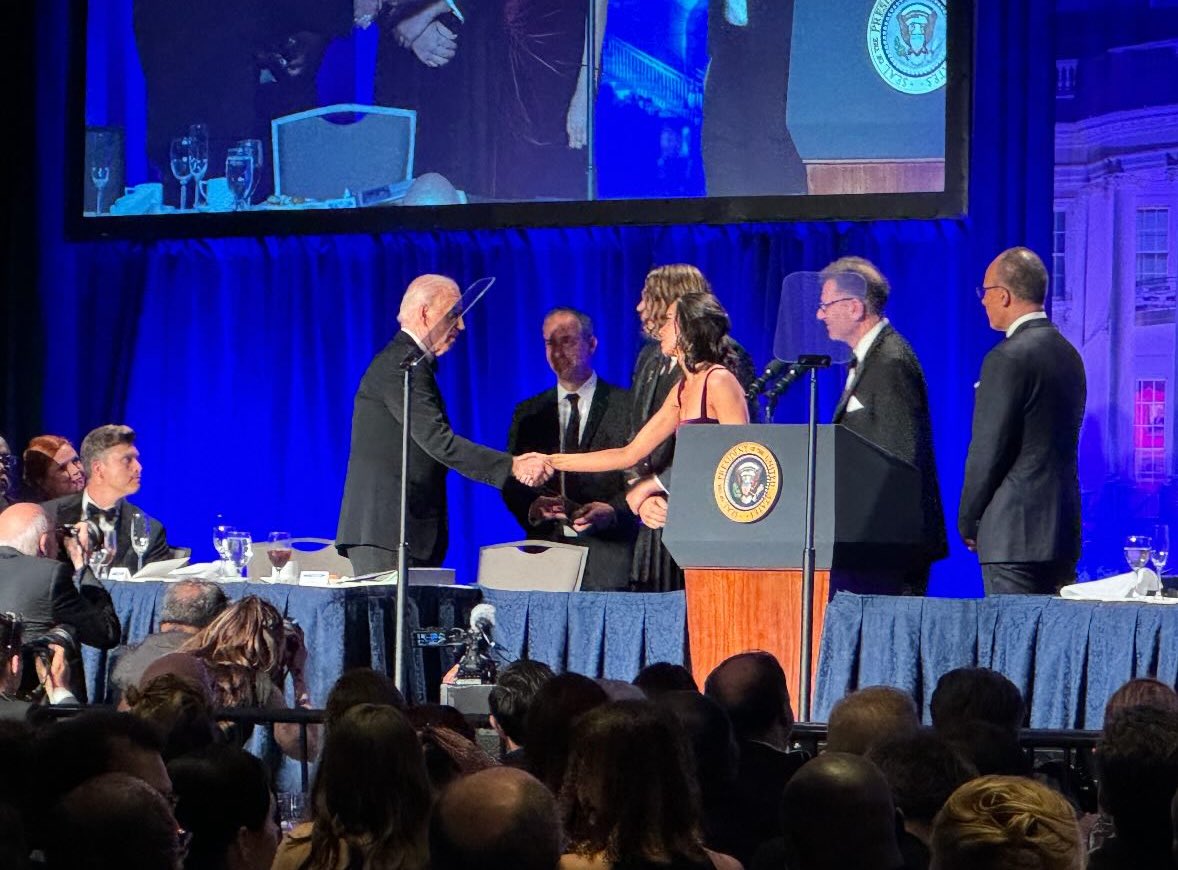 Silvia Foster-Frau (@silviaelenaff) on Twitter photo This weekend at the <a href="/whca/">WHCA</a> dinner, <a href="/n_kirkpatrick/">N. Kirkpatrick</a> <a href="/peterwallsten/">Peter Wallsten</a> <a href="/tcfrankel/">Todd C. Frankel</a> & I accepted the Katharine Graham Award for Courage and Accountability on behalf of the <a href="/washingtonpost/">The Washington Post</a> team’s work on AR-15 style rifles & the devastation they cause in mass shootings. Proud of our paper. This weekend at the <a href="/whca/">WHCA</a> dinner, <a href="/n_kirkpatrick/">N. Kirkpatrick</a> <a href="/peterwallsten/">Peter Wallsten</a> <a href="/tcfrankel/">Todd C. Frankel</a> & I accepted the Katharine Graham Award for Courage and Accountability on behalf of the <a href="/washingtonpost/">The Washington Post</a> team’s work on AR-15 style rifles & the devastation they cause in mass shootings. Proud of our paper.