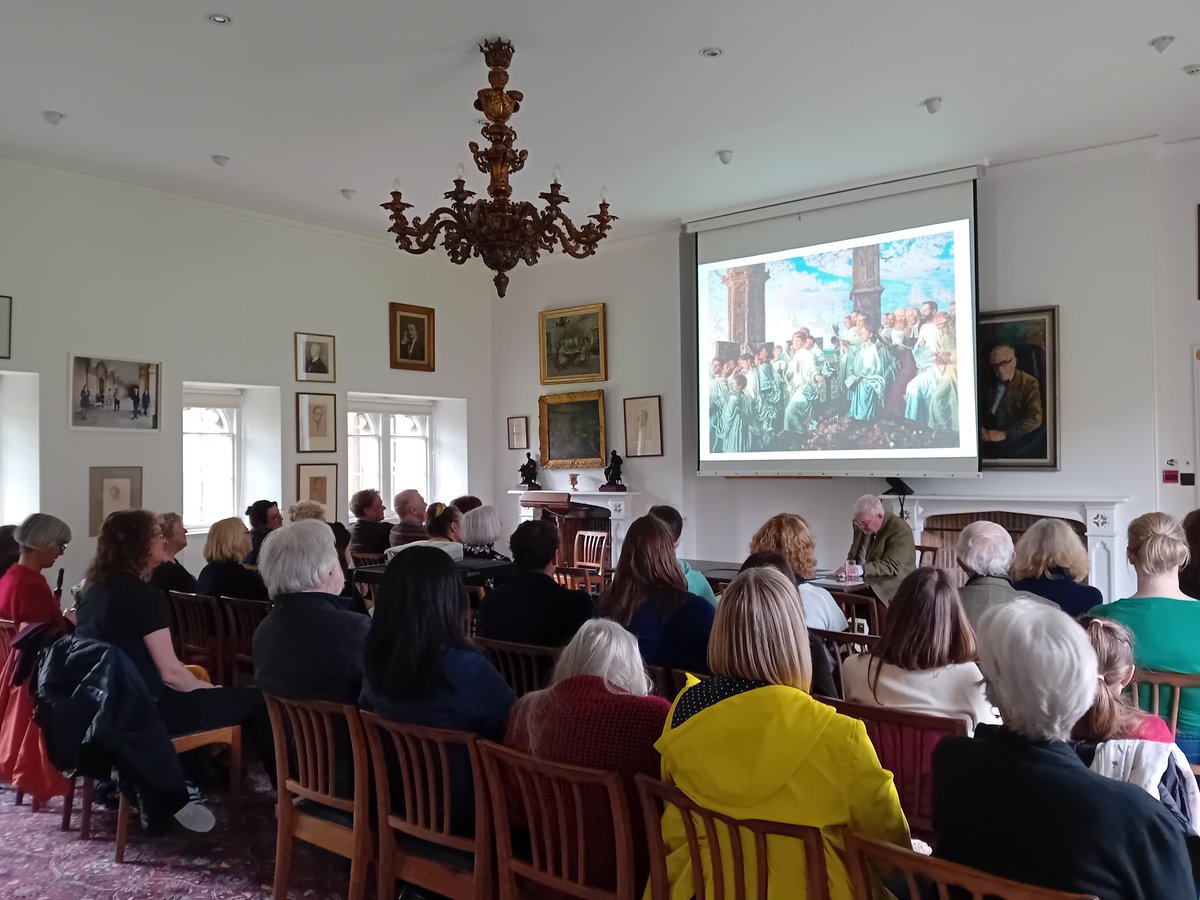 Prof. Peter Davidson gave an entertaining & myth-busting historical overview of Oxford's May Morning traditions yesterday. See the @ArtsFestOxford website for more events taking place as part of @MagdCollChapel 550th Anniversary celebrations: artsfestivaloxford.org/whats-on/