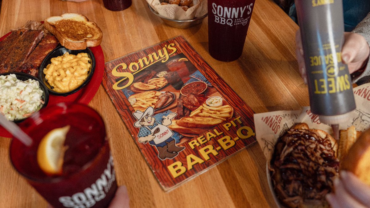 SonnysBBQ's tweet photo. classics never go out of style #MenuMonday https://t.co/p1gNcyJEJp
