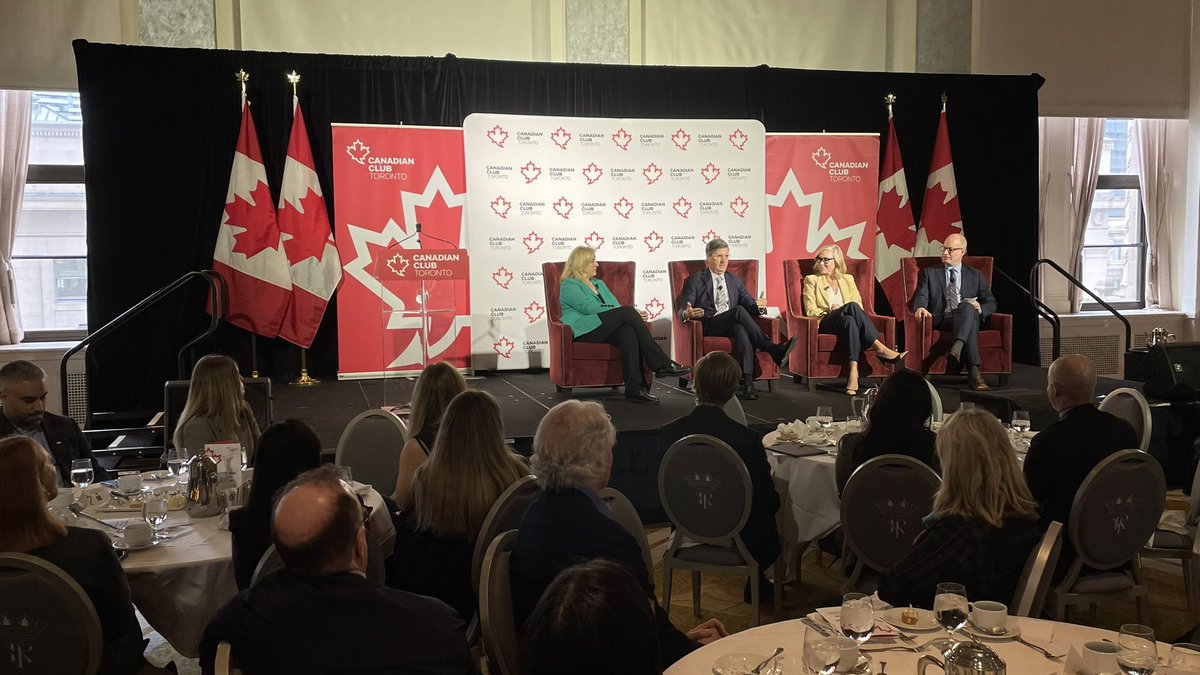 Thank-you to @ULIToronto for inviting some of our #AffordableHousing volunteers to attend today’s “MORE & BETTER HOUSING” panel event at @CdnClubTO w/ @lraitt, @RichardJoyTO & @jen_keesmaat — hosted by @tonykeller1 of @globeandmail… x.com/cdnclubto/stat…