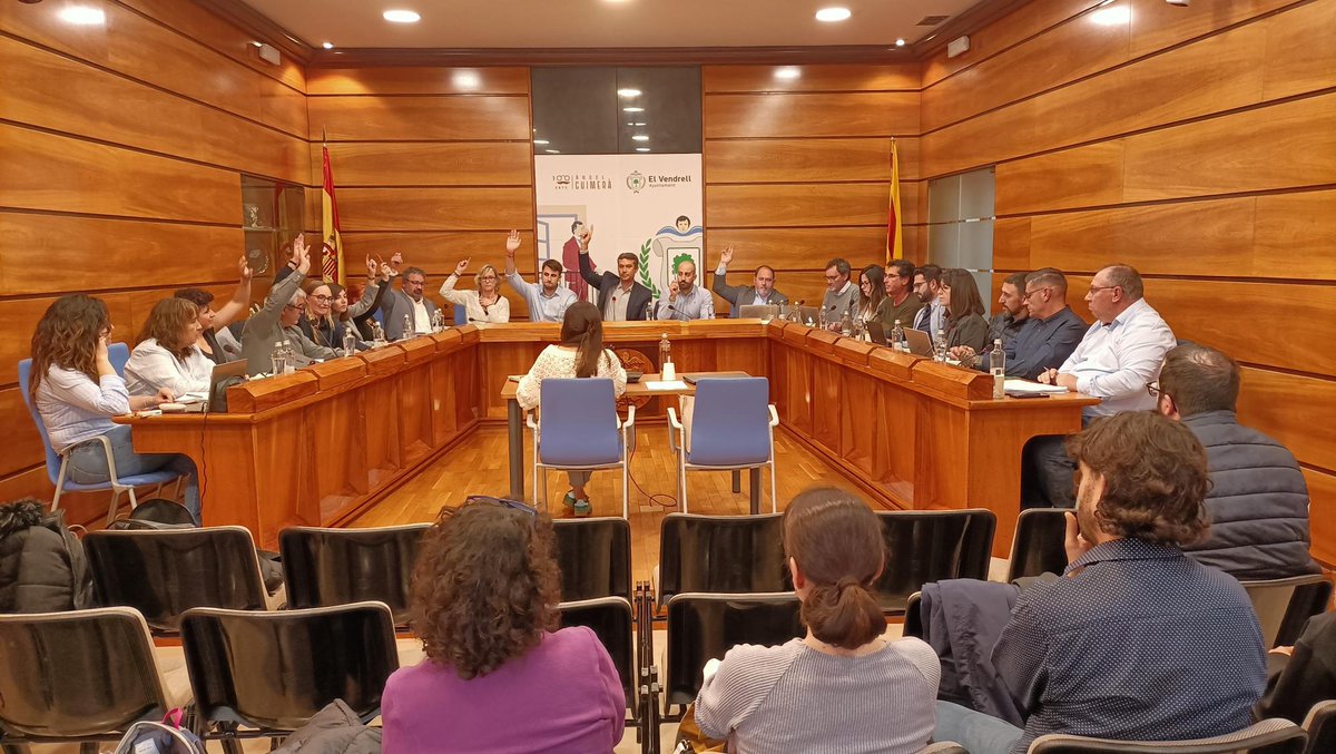 El #pledelvendrell aprova l'adjudicació del nou contracte del servei de neteja viària del municipi del Vendrell a l’empresa FCC Medio Ambiente