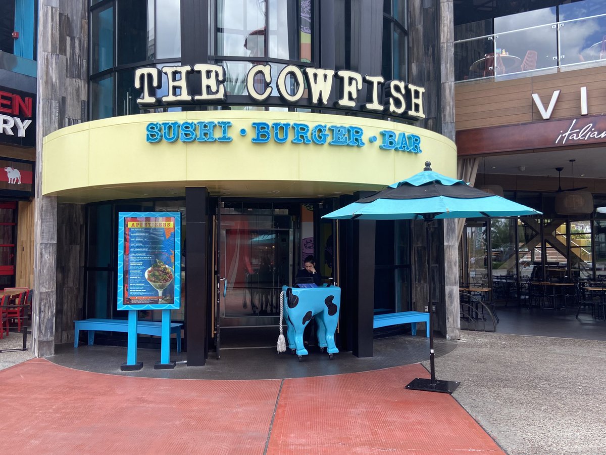 Time for lunch @The_Cowfish! #UniversalOrlando