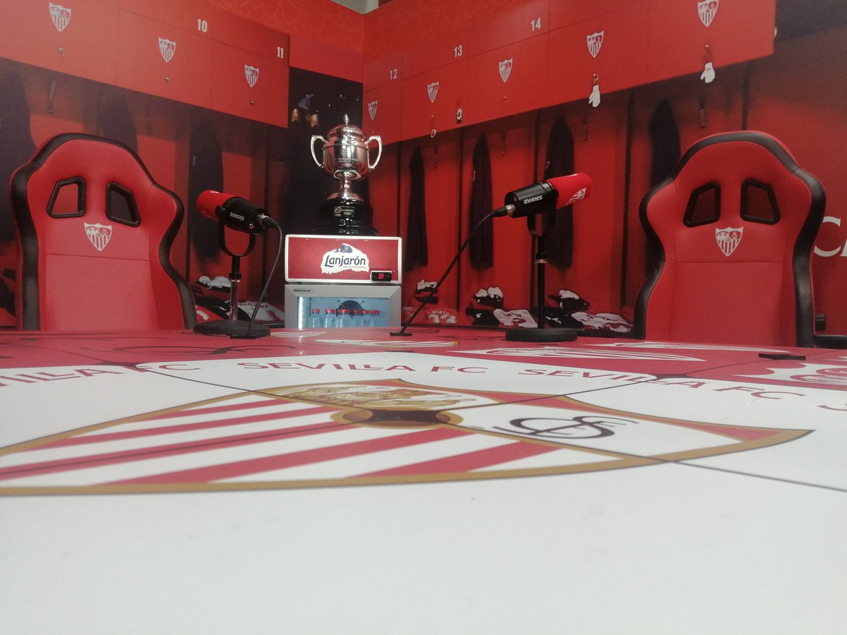 Todo preparado un lunes más para tu programa de cantera en #SFCRadio y en el Canal de Twitch del Sevilla FC. ¡Te esperamos a partir de las 19.30 horas. No faltes! #CanteraSevillaFC 📻📺⚪🔴