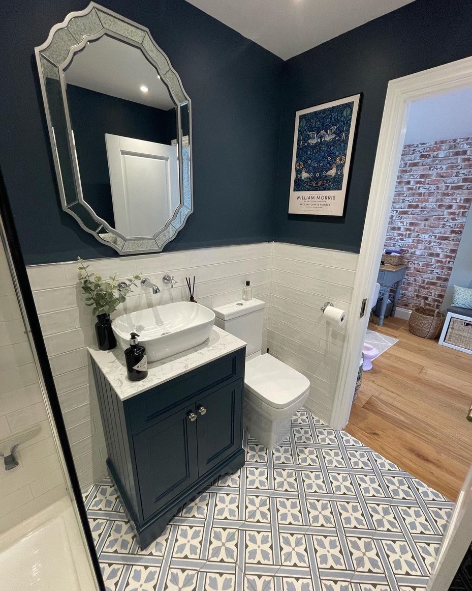 Time for blue 💙 🏡 IG our_essex_cottage 🔎 Lucia Inky Blue Vanity with Marble Top & Curved Counter Top Basin Shop here: bathroommountain.co.uk/lucia-inky-blu… #bluebathroom #bathroomdesign #bathroominspo