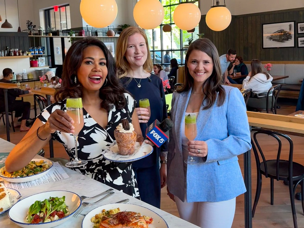Did you catch us on the #Fox5 #DMVZone? We chatted about all things @CollectionChevyChase #RestaurantWeek! We're offering 3 course for $35 (per person) plus optional wine/cocktail pairings from now until 5/5. Don't miss out!🍽️
#chevychase #dinner #winepairing #dmvfoodie
