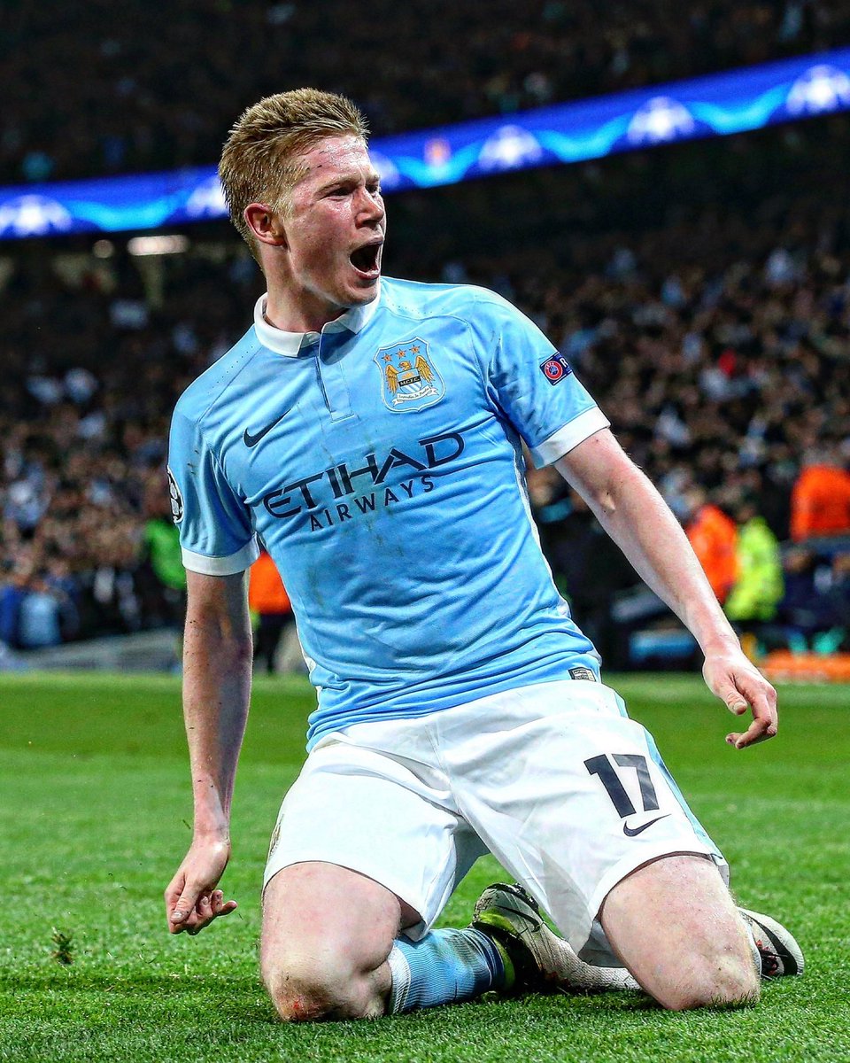 What pose would you use for a Kevin De Bruyne 𝒔𝒕𝒂𝒕𝒖𝒆 outside the Etihad Stadium? 🧐