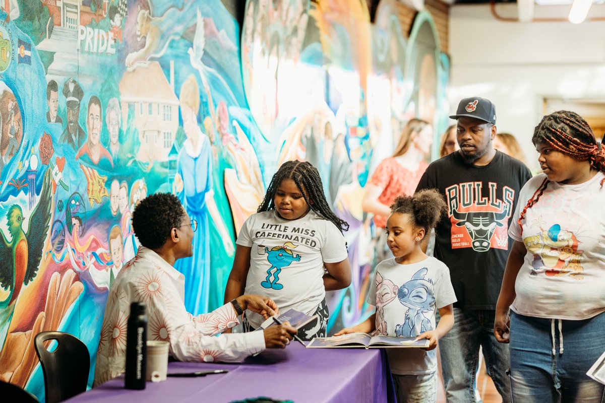 JeffcoColorado's tweet photo. The Metropolitan Football Stadium District Funds granted Jeffco Public Library funding for a young author event with Jacqueline Woodson. The event was a success, and 842 copies of Woodson's books were given to 3rd graders in Jeffco Title One schools. #JeffcoStadiumDistrictFunds https://t.co/knMGMPUetp