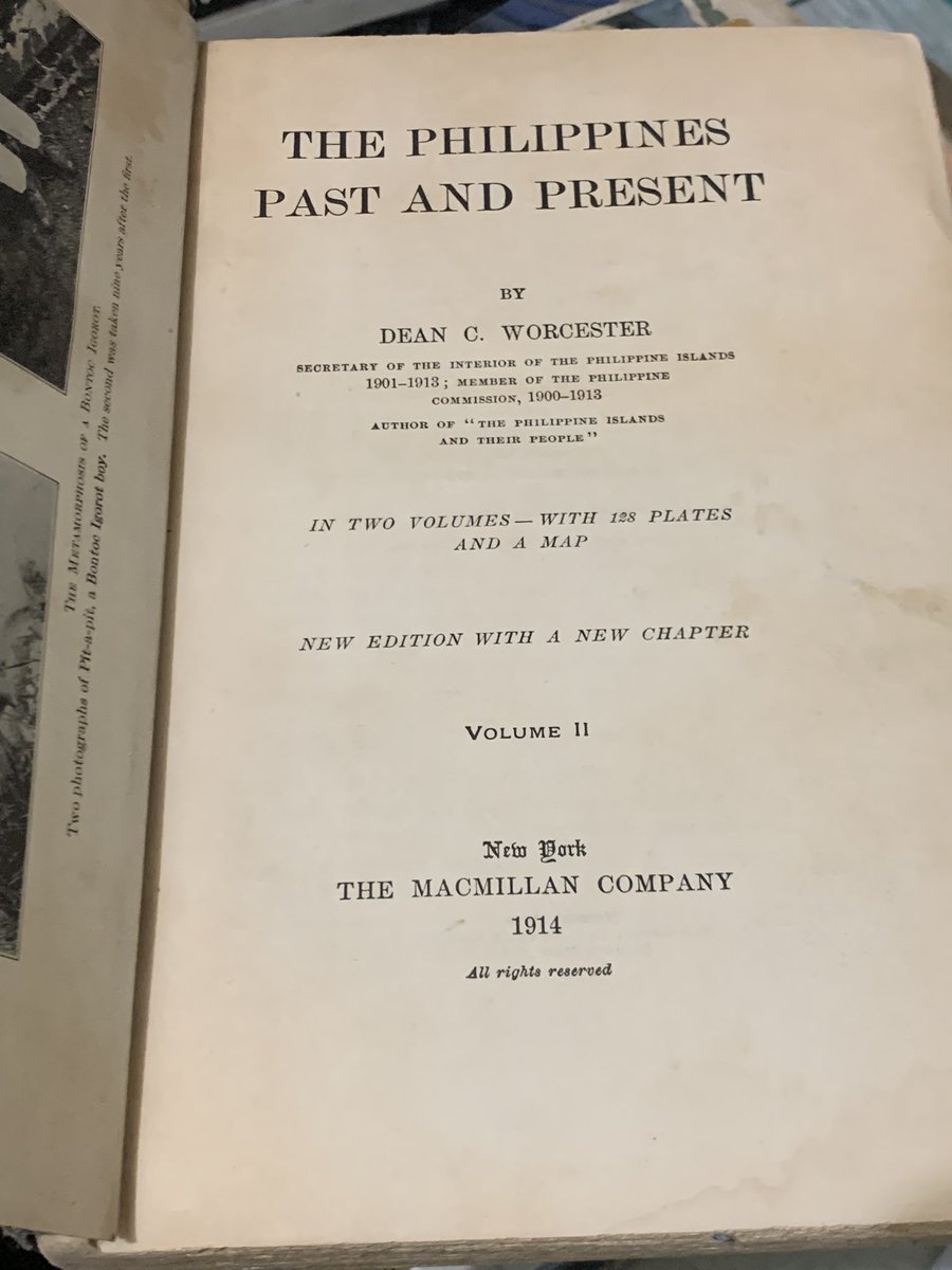 eggsyweggsies's tweet image. Pls buy my books 🥲 #booksph #forsaleph #booksforsale #architecture #filipiniana