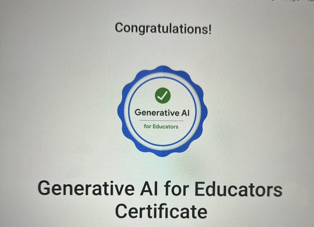 Here’s my badge! Do you have yours? #LIUEdtech #Google #Generativeai