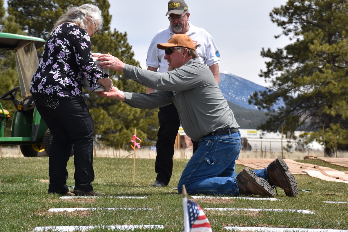 On April 18th, the Missing In America Project (MIAP) laid to rest 10 previously unclaimed #Veterans & 2 MIAP volunteers at their spring interment ceremony at Arizona Veterans' Memorial Cemetery at Camp Navajo just outside of #Flagstaff. May they all rest in peace. #AZVets